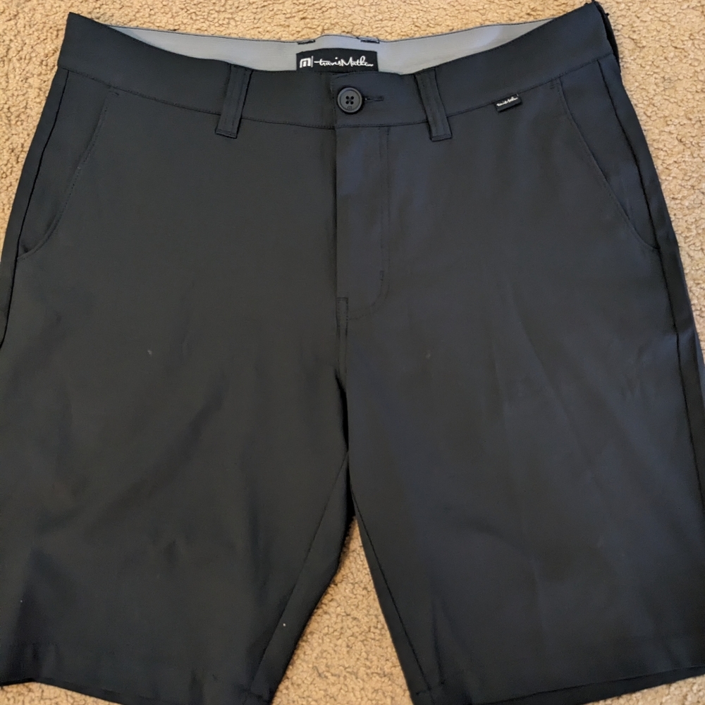 Travis Matthew Men's shorts size 33